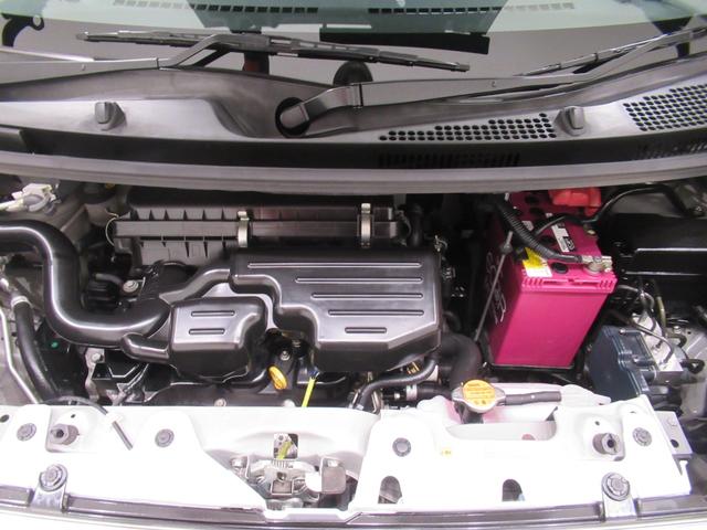 タント カスタムＸトップエディション　ＳＡ２　左側パワースライドドア　オートライト　キーフリー　アイドリングストップ　ＵＳＢ入力端子　電動格納式ドアミラー　衝突被害軽減システム　レーンアシスト　ティーゼットデオプラス（9枚目）