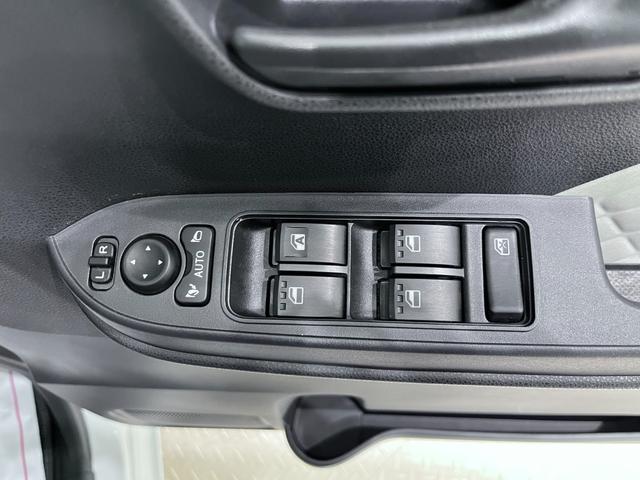 タント Ｘ　シートヒーター　左側パワースライドドア　オートライト　キーフリー　アイドリングストップ　パノラマモニター　ナビ　ドライブレコーダー　ＵＳＢ入力端子　Ｂｌｕｅｔｏｏｔｈ　ティーゼットデオプラス（14枚目）