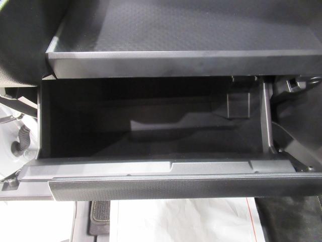 タント カスタムＸ　バックモニター　７インチナビ　ドライブレコーダー　両側パワースライドドア　シートヒーター　ＵＳＢ入力端子　Ｂｌｕｅｔｏｏｔｈ　オートライト　キーフリー　アイドリングストップ　ティーゼットデオプラス（32枚目）