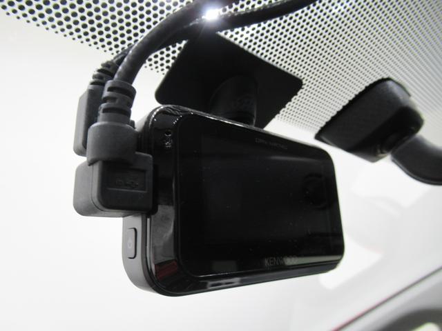 �_�C�n�c�F�蒆�ÎԂ́A�u�ԗ���ԏؖ����v�u��U�O���ڂ̓O��_���E�����v�u�����̓O�ꐴ�|�Ɛ��v�u�P�N�Ԗ����ۏ؁i�ԗ��{�̉��i�R�O���~�ȉ��̎ԗ��͂R�����܂��͂R�O�O�O�����̕ۏ؁j�v���S�Ԃɕt���Ă��܂��B