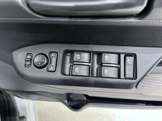 ムーヴ Ｘ　パノラマモニター　１０インチナビ　ドライブレコーダー　左側パワースライドドア　ＵＳＢ入力端子　Ｂｌｕｅｔｏｏｔｈ　オートライト　キーフリー　アイドリングストップ　ティーゼットデオプラス（15枚目）