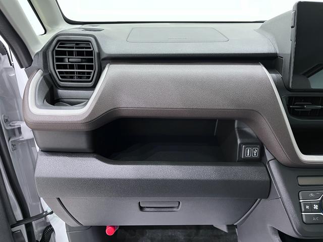 ムーヴ Ｘ　パノラマモニター　１０インチナビ　ドライブレコーダー　左側パワースライドドア　ＵＳＢ入力端子　Ｂｌｕｅｔｏｏｔｈ　オートライト　キーフリー　アイドリングストップ　ティーゼットデオプラス（30枚目）