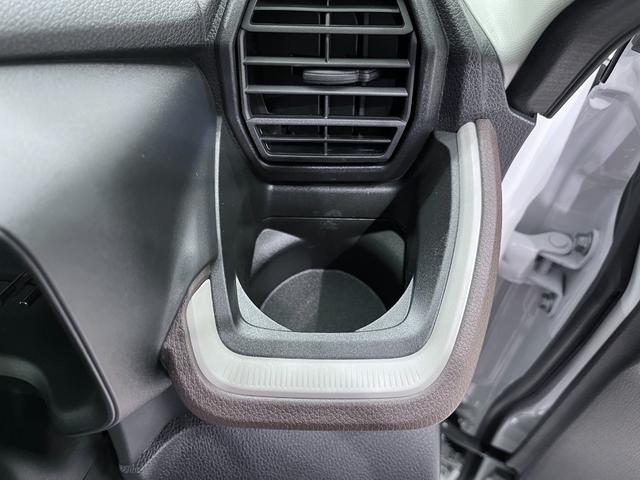 ムーヴ Ｘ　パノラマモニター　１０インチナビ　ドライブレコーダー　左側パワースライドドア　ＵＳＢ入力端子　Ｂｌｕｅｔｏｏｔｈ　オートライト　キーフリー　アイドリングストップ　ティーゼットデオプラス（32枚目）