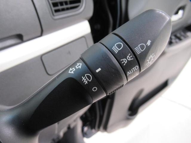 タント カスタムRSトップエディションVS SA3 シートヒーター 両側パワースライドドア オートライト キーフリー アイドリングストップ USB入力端子 衝突被害軽減システム レーンアシスト オートマチックハイビーム ティーゼットデオプラス(21枚目)