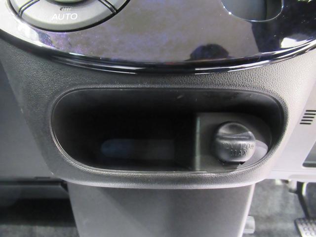 タント カスタムRSトップエディションVS SA3 シートヒーター 両側パワースライドドア オートライト キーフリー アイドリングストップ USB入力端子 衝突被害軽減システム レーンアシスト オートマチックハイビーム ティーゼットデオプラス(34枚目)