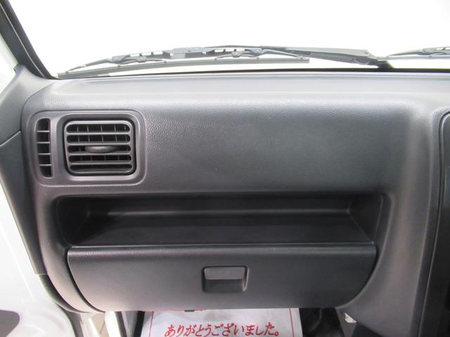 キャリイトラック ＦＣエアコン・パワステ　４ＷＤ　ＭＴ５速　荷台作業灯　ＡＭ／ＦＭラジオ　エアコン　パワーステアリング　ティーゼットデオプラス（20枚目）
