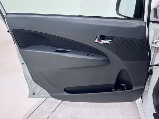 ムーヴ カスタムXリミテッド キーフリー 電動格納式ドアミラー エアコン パワーステアリング パワーウィンドウ 運転席エアバッグ ABS ティーゼットデオプラス(41枚目)