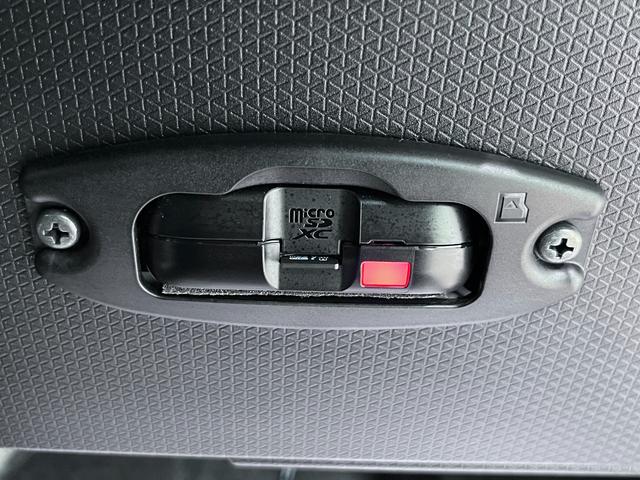 タント カスタムRSリミテッド パノラマモニター 7インチナビ ドライブレコーダー 両側パワースライドドア シートヒーター USB入力端子 Bluetooth オートライト キーフリー アイドリングストップ ティーゼットデオプラス(28枚目)