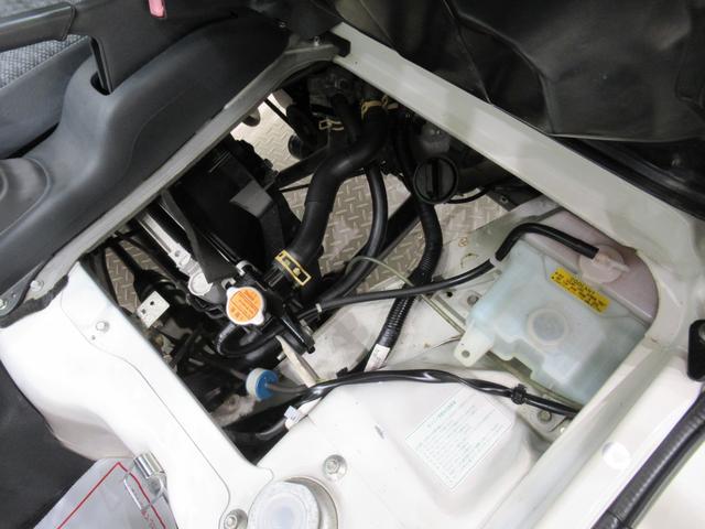 ハイゼットトラック エアコン・パワステ　スペシャル　４ＷＤ　ＭＴ５速　ＡＭ／ＦＭラジオ　エアコン　パワーステアリング　ティーゼットデオプラス（9枚目）