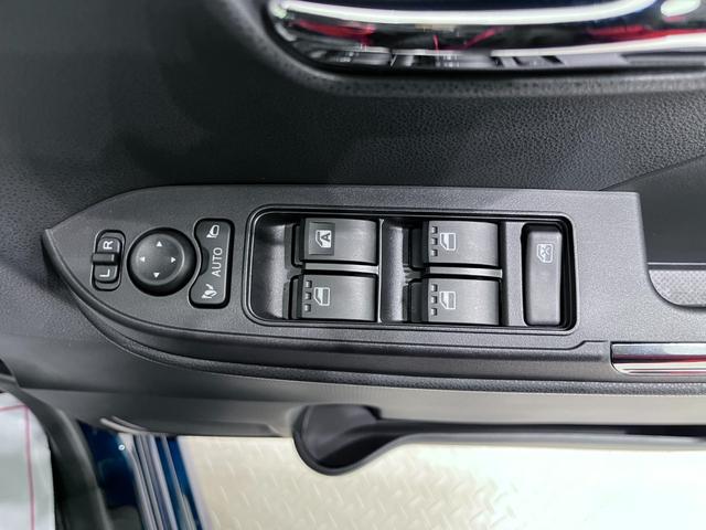 タント カスタムＲＳ　両側パワースライドドア　シートヒーター　ＵＳＢ入力端子　オートライト　キーフリー　アイドリングストップ　衝突被害軽減システム　レーンアシスト　オートマチックハイビーム　ティーゼットデオプラス（15枚目）