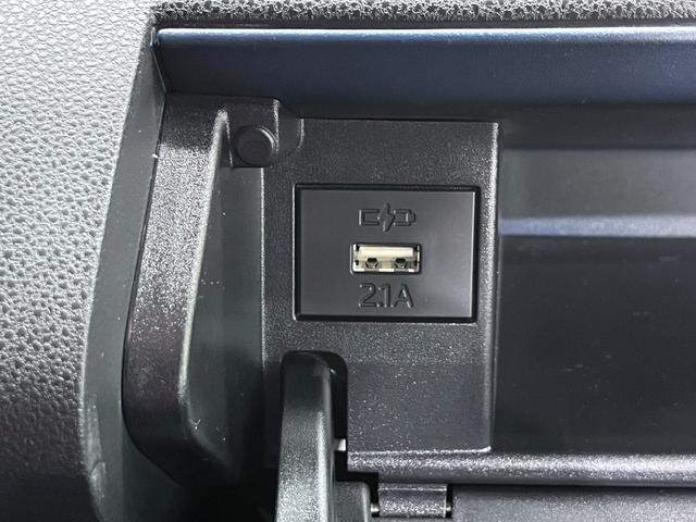 タント カスタムＲＳ　両側パワースライドドア　シートヒーター　ＵＳＢ入力端子　オートライト　キーフリー　アイドリングストップ　衝突被害軽減システム　レーンアシスト　オートマチックハイビーム　ティーゼットデオプラス（18枚目）