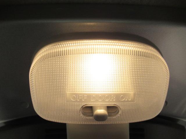 ハイゼットトラック スタンダード 4WD AM/FMラジオ オートライト アイドリングストップ 衝突被害軽減システム レーンアシスト オートマチックハイビーム ティーゼットデオプラス(31枚目)