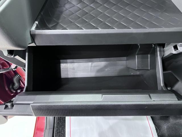 タント カスタムＲＳ　シートヒーター　両側パワースライドドア　オートライト　キーフリー　アイドリングストップ　パノラマモニター　ナビ　ドライブレコーダー　ＵＳＢ入力端子　Ｂｌｕｅｔｏｏｔｈ　ティーゼットデオプラス（30枚目）