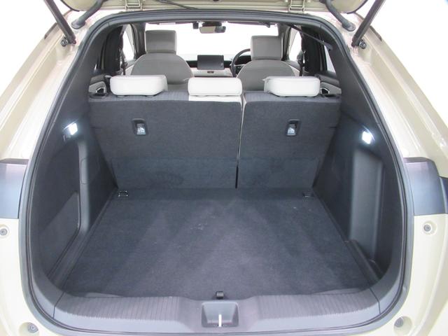 ヴェゼル ｅ：ＨＥＶ　ＰＬａＹ　シートヒーター　オートライト　キーフリー　電動格納式ドアミラー　エアコン　パワーステアリング　パワーウィンドウ　運転席エアバッグ　ＡＢＳ　ティーゼットデオプラス（47枚目）