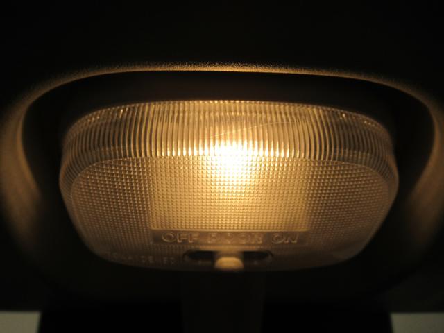 ハイゼットカーゴ クルーズ　両側スライドドア　オートライト　キーフリー　アイドリングストップ　バックモニター　ナビ　ドライブレコーダー　ＵＳＢ入力端子　Ｂｌｕｅｔｏｏｔｈ　ティーゼットデオプラス（32枚目）