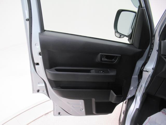 ハイゼットカーゴ クルーズ　両側スライドドア　オートライト　キーフリー　アイドリングストップ　バックモニター　ナビ　ドライブレコーダー　ＵＳＢ入力端子　Ｂｌｕｅｔｏｏｔｈ　ティーゼットデオプラス（42枚目）