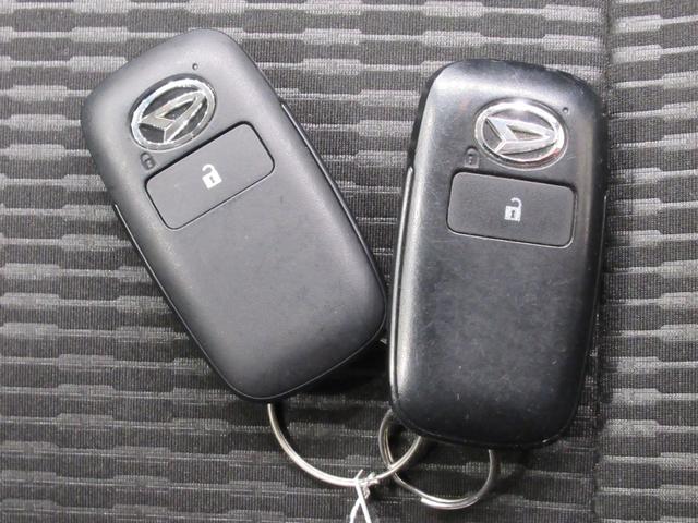 ハイゼットカーゴ クルーズ　両側スライドドア　オートライト　キーフリー　アイドリングストップ　バックモニター　ナビ　ドライブレコーダー　ＵＳＢ入力端子　Ｂｌｕｅｔｏｏｔｈ　ティーゼットデオプラス（48枚目）