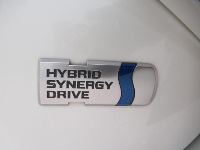 ヴィッツ ハイブリッドＵ　シートヒーター　オートライト　キーフリー　電動格納式ドアミラー　エアコン　パワーステアリング　パワーウィンドウ　運転席エアバッグ　ＡＢＳ　ティーゼットデオプラス（41枚目）