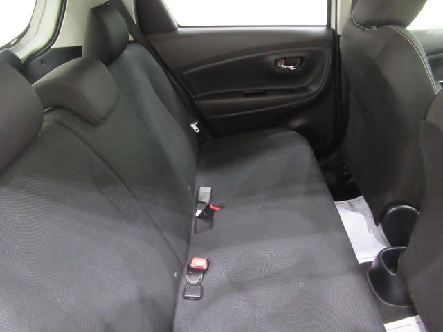 ヴィッツ ハイブリッドＵ　シートヒーター　オートライト　キーフリー　電動格納式ドアミラー　エアコン　パワーステアリング　パワーウィンドウ　運転席エアバッグ　ＡＢＳ　ティーゼットデオプラス（46枚目）