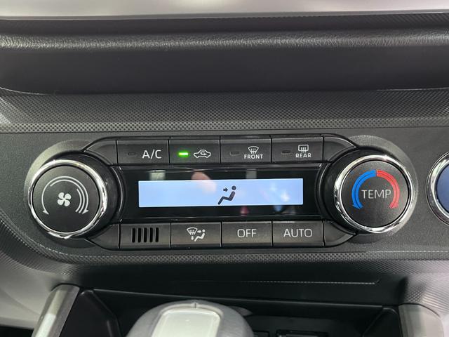 �R�N����T�N��̃J�[���C�t�X�^�C���������������B�茳�Ɍ������c���Ă��������B