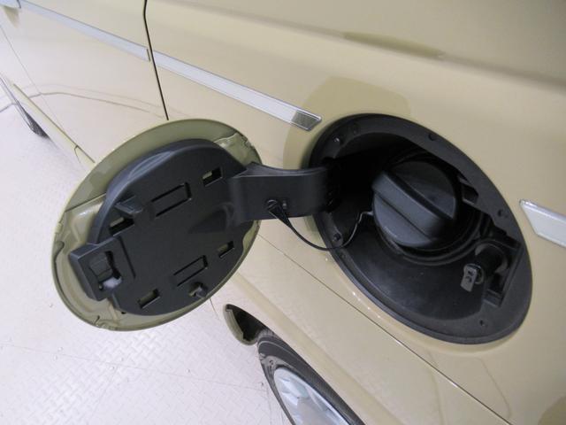 ムーヴキャンバス セオリーＧ　バックモニター　１０インチナビ　両側パワースライドドア　シートヒーター　ＵＳＢ入力端子　Ｂｌｕｅｔｏｏｔｈ　ホッとカップホルダー　オートライト　キーフリー　アイドリングストップ（48枚目）