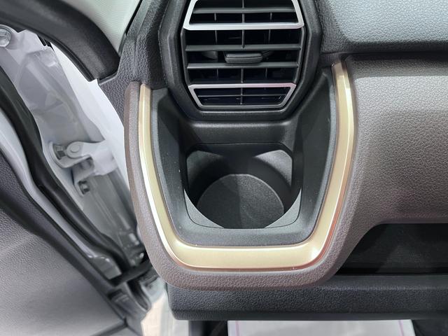 ムーヴ Ｇ　パノラマモニター　９インチディスプレイオーディオ　ドライブレコーダー　左側パワースライドドア　ＵＳＢ入力端子　Ｂｌｕｅｔｏｏｔｈ　オートライト　キーフリー　アイドリングストップ　ティーゼットデオプラス（32枚目）