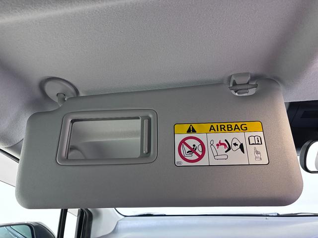 シエンタ ハイブリッドG シートヒーター 両側パワースライドドア オートライト キーフリー エアコン パワーステアリング パワーウィンドウ 運転席エアバッグ ABS ティーゼットデオプラス(33枚目)