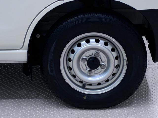 ハイゼットカーゴ デラックス　ＳＡ３　両側スライドドア　キーレスエントリー　アイドリングストップ　ＡＭ／ＦＭラジオ　衝突被害軽減システム　レーンアシスト　オートマチックハイビーム　ティーゼットデオプラス（41枚目）