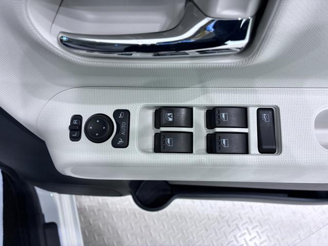 ムーヴキャンバス ストライプスＧ　シートヒーター　両側パワースライドドア　オートライト　キーフリー　アイドリングストップ　バックモニター　ナビ　ドライブレコーダー　ＵＳＢ入力端子　Ｂｌｕｅｔｏｏｔｈ　ティーゼットデオプラス（15枚目）