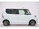県内13店舗にて常時500台以上ダイハツ車を展示中です。見て、触って、納得のいく一台をぜひ見つけてください。