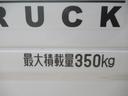 スタンダード　農用スペシャル　４ＷＤ　ＭＴ５速　荷台作業灯　ＡＭ／ＦＭラジオ　オートライト　アイドリングストップ　衝突被害軽減システム　レーンアシスト　オートマチックハイビーム　ティーゼットデオプラス（36枚目）