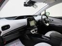 ダイハツのお店では、ダイハツ車を知り尽くしたプロフェッショナルが、専用の診断機器を使って各システムを点検しております。