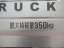 エクストラ　ＬＥＤヘッドランプ　４ＷＤ　荷台作業灯　オートライト　キーフリー　アイドリングストップ　ナビ　ＵＳＢ入力端子　Ｂｌｕｅｔｏｏｔｈ　衝突被害軽減システム　レーンアシスト　オートマチックハイビーム（43枚目）