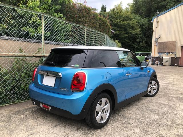 ＭＩＮＩ クーパーＤ　禁煙車・３．７万キロ・コンフォートアクセス・バックカメラ・ＡＵＸ・ＵＳＢ入力・検査Ｒ９年３月まで（2枚目）