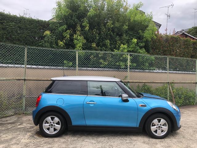 ＭＩＮＩ クーパーＤ　禁煙車・３．７万キロ・コンフォートアクセス・バックカメラ・ＡＵＸ・ＵＳＢ入力・検査Ｒ９年３月まで（6枚目）