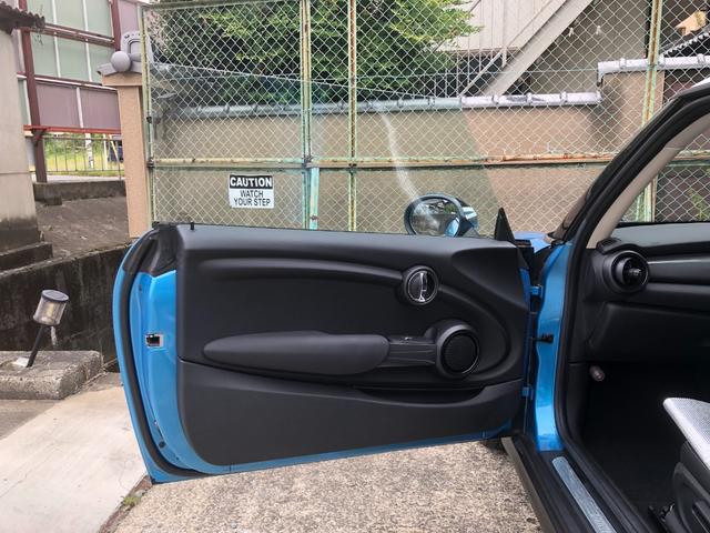 ＭＩＮＩ クーパーＤ　禁煙車・３．７万キロ・コンフォートアクセス・バックカメラ・ＡＵＸ・ＵＳＢ入力・検査Ｒ９年３月まで（26枚目）