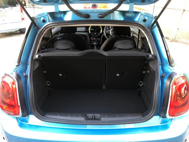 ＭＩＮＩ クーパーＤ　禁煙車・３．７万キロ・コンフォートアクセス・バックカメラ・ＡＵＸ・ＵＳＢ入力・検査Ｒ９年３月まで（35枚目）