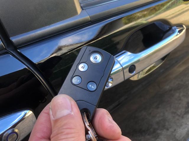 ステップワゴンスパーダ Ｚ　１オーナー・禁煙車・８インチナビ・フルセグ・Ｂｌｕｅｔｏｏｔｈ・ＤＶＤ・リアフリップダウンモニター・ＥＴＣ・スマートキー・両側パワースライド・純正１６ＡＷ・ディスチャージ（25枚目）