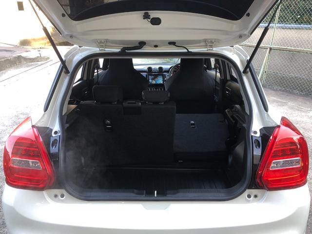 �U�E�S������