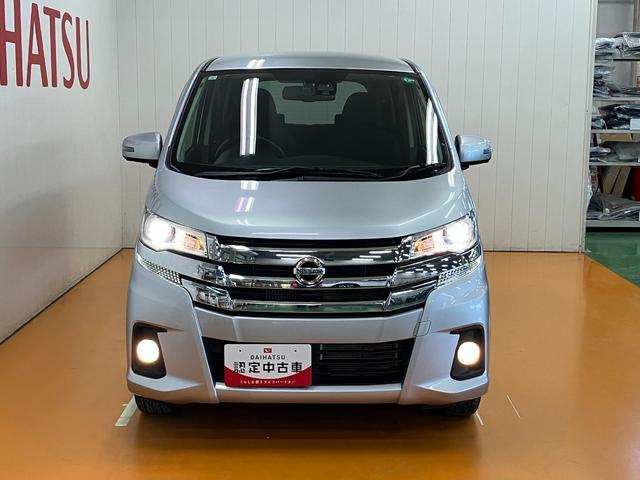 デイズ ハイウェイスター　Ｇターボ　衝突被害軽減ブレーキシステム　アラウンドビューモニター　ステアリングスイッチ　クルーズコントロール　Ｐスタート　オートハイビーム　ＥＴＣ　キーフリー（4枚目）