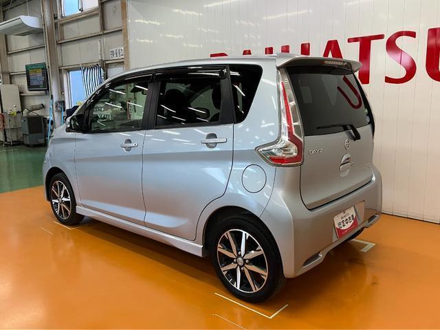 デイズ ハイウェイスター　Ｇターボ　衝突被害軽減ブレーキシステム　アラウンドビューモニター　ステアリングスイッチ　クルーズコントロール　Ｐスタート　オートハイビーム　ＥＴＣ　キーフリー（6枚目）