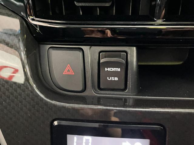 ムーヴ カスタム　Ｘリミテッド　ＳＡＩＩＩ　サポカーＳワイド適合　ドラレコ　ステアリングスイッチ　オートエアコン　Ｐスタート　運転席シートヒーター　アイドリングストップ　誤発進抑制機能　オートハイビーム　ＵＳＢ接続端子　ＥＴＣ　キーフリー（18枚目）