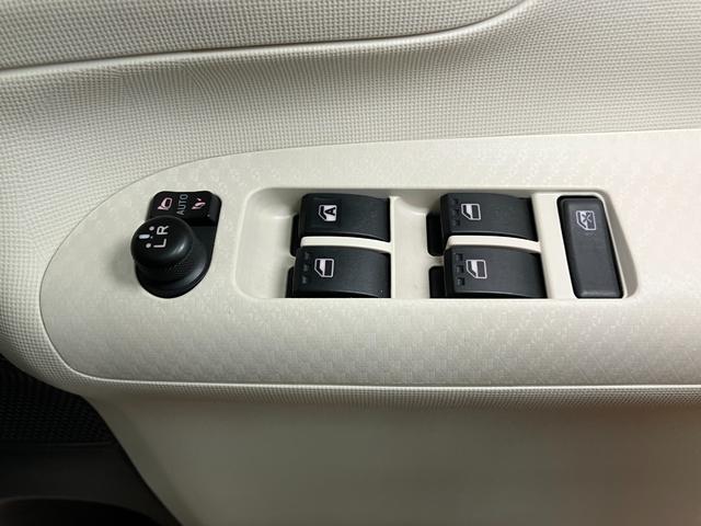ムーヴキャンバス Ｘ　ＳＡＩＩＩ　サポカーＳワイド適合　両側オートスライドドア　Ｂカメラ　ステアリングスイッチ　ＵＳＢ接続端子　Ｐスタート　アイドリングストップ　オートハイビーム　ＥＴＣ　キーフリー（19枚目）