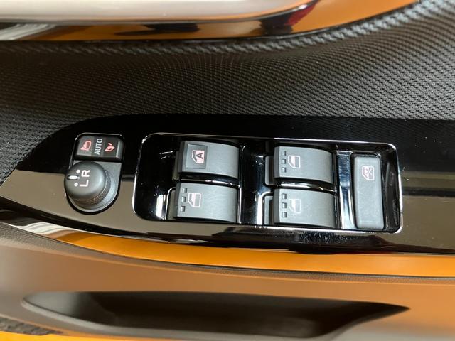 ムーヴ カスタム　ＲＳ　ハイパーリミテッドＳＡＩＩＩ　サポカーＳワイド適合　ドラレコ　オートエアコン　パノラマモニター対応　ステアリングスイッチ　ＵＳＢ接続端子　Ｐスタート　運転席シートヒーター　アイドリングストップ　電動格納ミラー　オートハイビーム（20枚目）