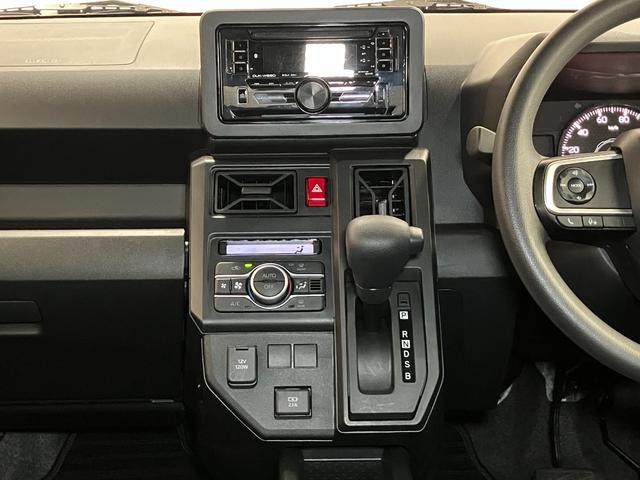 タフト Ｘ　サポカーＳワイド適合　スカイフィールトップ　Ｂカメラ　ステアリングスイッチ　オートエアコン　電動パーキングブレーキ　Ｐスタート　コーナーセンサー　アイドリングストップ　電動格納ミラー　キーフリー（12枚目）