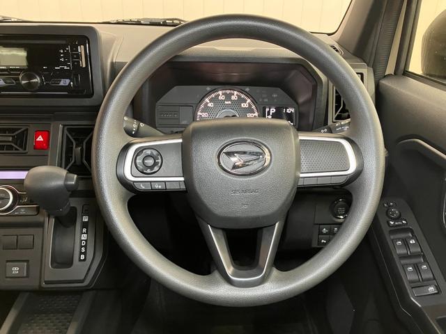 タフト Ｘ　サポカーＳワイド適合　スカイフィールトップ　Ｂカメラ　ステアリングスイッチ　オートエアコン　電動パーキングブレーキ　Ｐスタート　コーナーセンサー　アイドリングストップ　電動格納ミラー　キーフリー（13枚目）