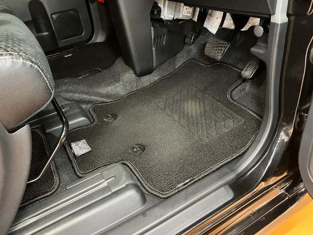 タント カスタムＸセレクション　サポカーＳワイド適合　Ｂカメラ　ＥＴＣ　　ミラクルオープンドア　両側オートスライドドア　ＵＳＢ接続端子　ステアリングスイッチ　シートヒーター　Ｐスタート　コーナーセンサー　電動格納ミラー　キーフリー（24枚目）