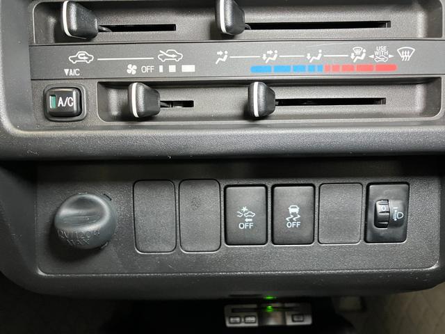ハイゼットトラック スタンダードSAIIIt サポカーSワイド適合 三方開 パワーステアリング ラジオ エアコン 光軸調整ダイヤル 横滑り防止機能 誤発進抑制機能 ETC(14枚目)