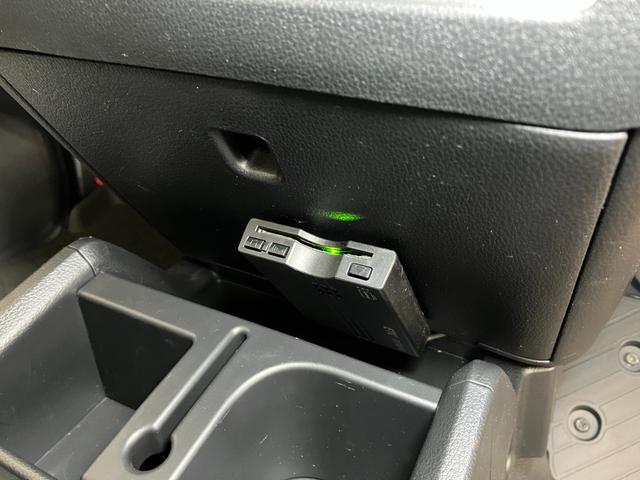 ハイゼットトラック スタンダードSAIIIt サポカーSワイド適合 三方開 パワーステアリング ラジオ エアコン 光軸調整ダイヤル 横滑り防止機能 誤発進抑制機能 ETC(18枚目)