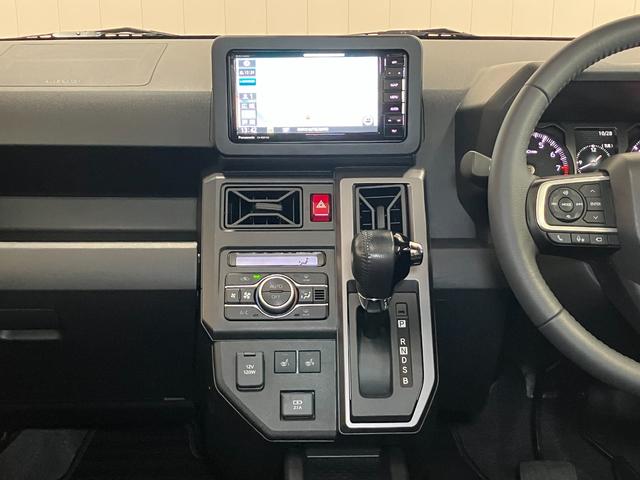 タフト Ｇターボ　クロムベンチャー　サポカーＳワイド適合　パノラマモニター対応　ＥＴＣ　ドラレコ　スカイフィールトップ　電動パーキングブレーキ　全車速追従機能付ＡＣＣ　ステアリングスイッチ　シートヒーター　コーナーセンサー　キーフリー（12枚目）